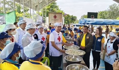 สภากาชาดไทย ลงพื้นที่ศรีสะเกษ ช่วยเหลือผู้ประสบภัยชายแดนไทย-กัมพูชา