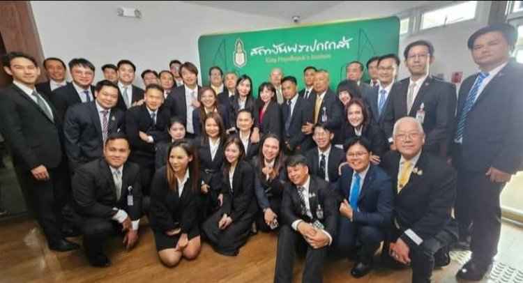 ร่วมแสดงความยินดีกับ "คุณปวีณ์พร"ที่ปรึกษากมธ.ศาสนาฯจบ "หลักสูตรวุฒิบัตรพัฒนาศักยภาพผู้ช่วยฯ"