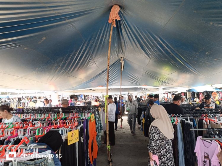 ตลุยตลาดเสื้อผ้ามือสอง “กลางเมืองตานี”แหล่ง ช้อปแฟชั่นญี่ปุ่น-เกาหลี