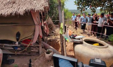 "ปรัก สุคน"นำคณะทูตประจำกัมพูชาลงพื้นที่จ.อุดรมีชัย พิสูจน์ความเสียหายจากไทยทิ้งบอมบ์