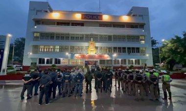 รอง ผบช.ภ.6 รรท. ผบก.ภ.จว.ตาก  ปล่อยแถวชุดปฏิบัติการปิดล้อมตรวจค้นเครือข่ายยาเสพติด