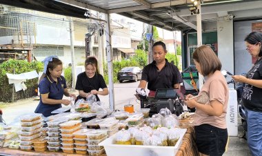 ยกความอร่อยจากร้านหรูสู่ริมทาง “ร้านแกงไวน์พอร์ท”ขวัญใจคนแรงงานย่านปทุมสายใน