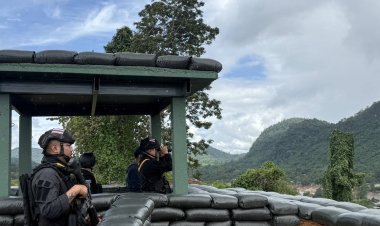 ผู้การ ทพ. 35 ลงพื้นที่ท่าสองยางติดตามสถานการณ์การสู้รบเดือด เมียนมา-กะเหรี่ยง