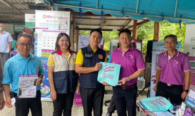 นายอำเภอบ้านตาก-กิ่งกาขาดฯ ลงพื้นที่ เพื่อบริการประชาชนตาม “โครงการอำเภอยิ้มเคลื่อนที่"