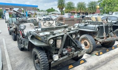 ผ่านการเวลา “นักสะสมรถจิ๊ปเก่า” สมัยสงครามโลกครั้งที่2 พาเที่ยวบ้านทรายขาว