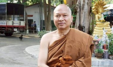 'หลวงพ่ออลงกต' ลาออกเจ้าอาวาสวัดพระบาทน้ำพุ เป็นทางการแล้ว