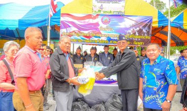 เครือข่ายทหารผ่านศึก อ.บ้านแพรก ลำเลียงสิ่งของบริจาคส่งช่วยเหลือทหารชายแดนไทย-กัมพูชา