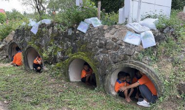 โรงเรียนบ้านเสาธงชัย ติดชายแดน เปิดเรียนวันแรก ครูพานร.ฝึกซ้อมหนีเข้าหลบภัย