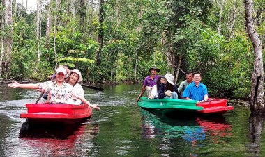 พังงาเปิด“เส้นทาง Green Escape” เชื่อมเขาหลัก–เขาสก กระตุ้นท่องเที่ยวช่วงกรีน ซีชั่น