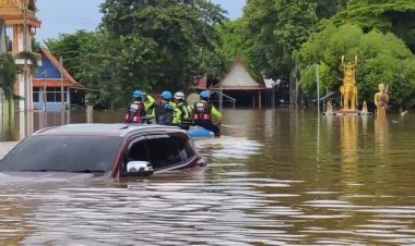 น้ำยมล้นพนังทะลักท่วมปากแควเมืองสุโขทัยฉับพลัน เดือดร้อนหนัก