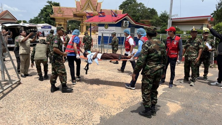 มนุษยธรรม!ไทย ส่งทหารกัมพูชา 2 นาย บาดเจ็บ-ป่วยทางจิต กลับประเทศ