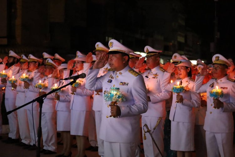 ชาวอุทัยธานีพร้อมใจจุดเทียนถวายพระพรชัยมงคลพระพันปีหลวง