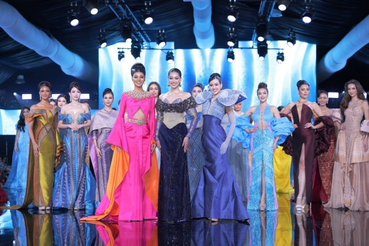 งามผ้าไทย!!!  “กิ๊ฟ-กมลทอง” มิสยูเวิร์สนครศรีฯคว้า Queen of Thai Silk