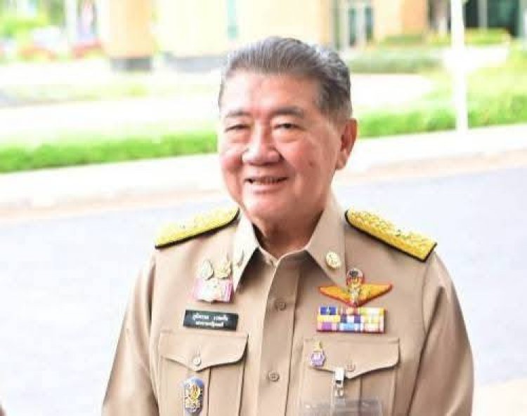 โผ “ บิ๊กอ้วน มท. 1.” จัดแถว สิงห์ คลองหลอด ชง ครม. ตั้ง “พ่อเมือง” เพื่อไทยล็อตใหญ่