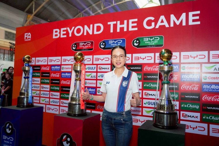 "มาดามแป้ง" เทงบสนับสนุน ลีกสามงวดแรก 25%  ก่อนเปิดฤดูกาล 3 สัปดาห์