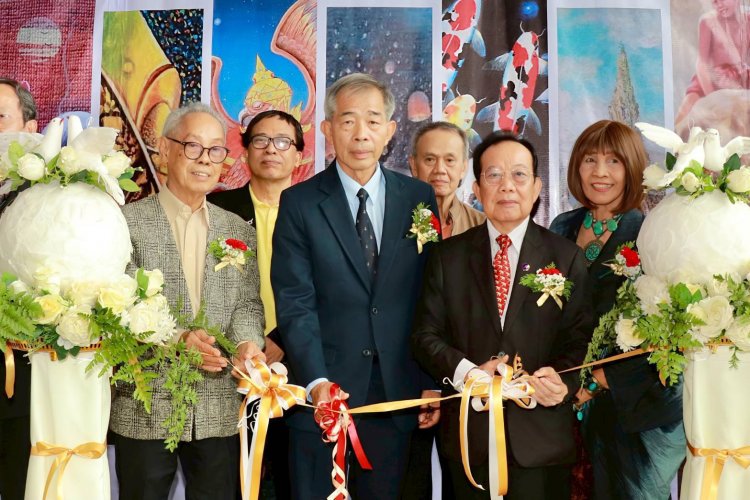 ชมรมศิลปินสยามร่วมกับ At Siam Gallery จัดแสดงผลงานศิลปะและภาพเขียน “Art of Life ศิลปะแห่งชีวิต”@ริเวอร์ไซด์ พลาซ่า