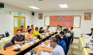 ศรีสะเกษ  ทำความเข้าใจแนวทางการปฏิบัติในการใช้จ่ายเงินช่วยเหลือผู้ประสบภัย