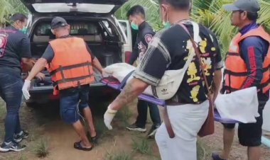 สลด!ลุง เอาข้าวไปโยนเลี้ยงปลาขอบสระ ลื่นจมน้ำดับ