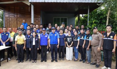 พ่อเมืองศรีสะเกษนำคณะเยี่ยมปลอบขวัญกำลังใจ 5 ครัวเรือนจากเหตุการณ์ชายแดน