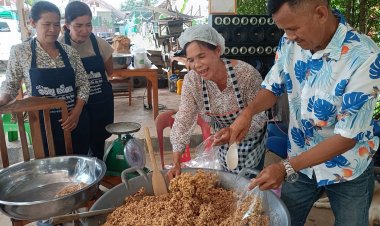 ธุรกิจครอบครัว!กระยาสารทสูตรโบราณขายปลีก-ส่ง รายได้สุดปัง