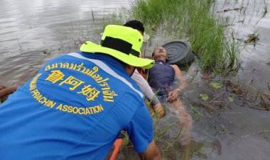 สลด! น้ำเอ่อท่วมนา-ข้างคลองหนุ่มใหญ่หาปลาป่วยความดันสูงวูบดับ