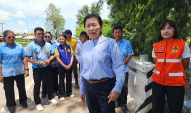 ผู้ว่าฯพิจิตรสั่งด่วนแก้ปัญหาเหตุน้ำท่วมถนน ทล.11เส้นทางขึ้นสู่ภาคเหนือเผยประกาศภัยน้ำท่วม 12 อำเภอ 60 ตำบล 336 หมู่บ้าน