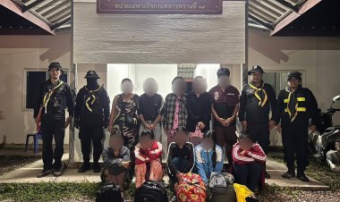 ฉก.ทพ.35. รวบชาวเมียนมา 10 คน หลบซ่อนอยู่ในป่า ลอบข้ามแดนเข้าไทย