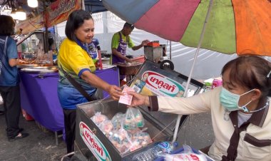 ร้านค้า-ลูกค้าเมืองตรังหันมาใช้จ่ายเงินสดหวั่นถูกอายัดบัญชี