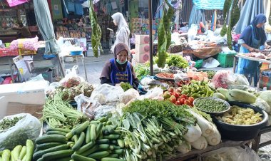 เศรษฐกิจชะลอตัว คนไทยกลับเข้าครัว ดันสินค้าอุปโภคบริโภคเติบโต