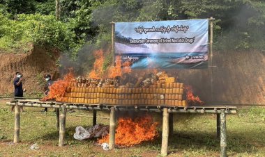 KNU โชว์ผลงานเผาทำลายยาบ้า  6 ล้านเม็ดยืนยันต่อต้านยาเสพติด