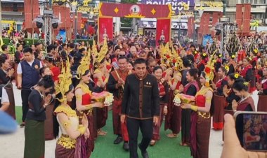 ชนเผ่าขอมโบราณใต้ สืบสานประเพณีแซนโฏนตา บูชาหลักเมือง ลือเรื่องกล้วยแสนหวี อำเภอขุขันธ์