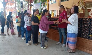 แม่ทำบุญใหญ่ครบรอบ100วันอุทิศส่วนบุญกุศลให้ลูกสาวแจกไข่1,500 แผง