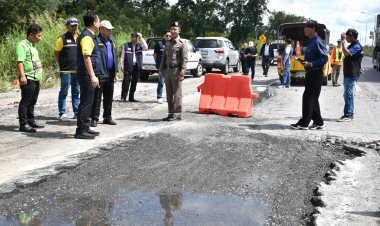 ป.ป.ช.พิจิตรตรวจถนน ทล.11 งบสร้าง1,413ล้านเปิดใช้งานไม่ถึงปีถนนพังยับจี้แขวงทางหลวงสั่งผู้รับเหมาซ่อมแซมถนนอยู่ในสัญญาค้ำประกัน