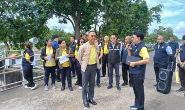 ภาคประชาสังคมจังหวัดศรีสะเกษเสนอปิดด่านชายแดนผ่านสมาชิกวุฒิสภาพบประชาชนเสนอต่อรัฐบาล