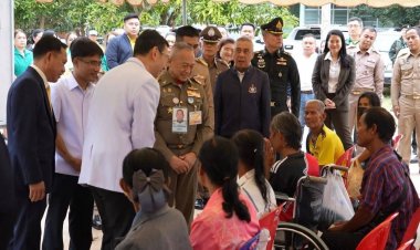 คณะแพทย์พระราชทานลงพื้นที่ผ่าตัดต้อกระจกชาวศรีสะเกษผู้ยากไร้