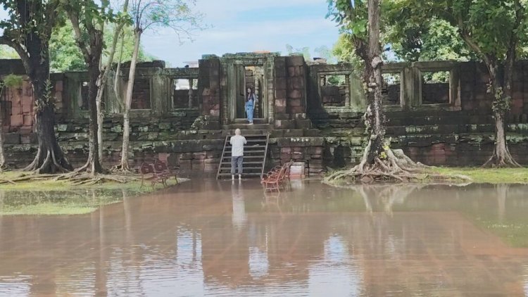 น้ำท่วมขังปราสาทหินพิมาย-น้ำป่าทะลัก น้ำตกม่านฟ้า วังน้ำเขียว
