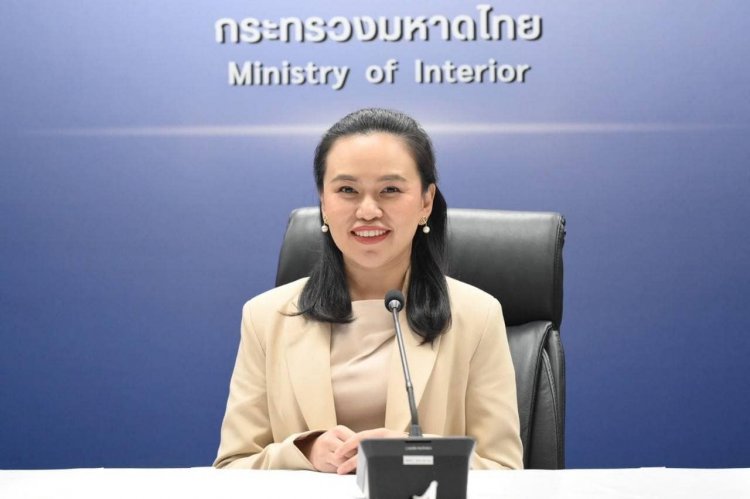 “เลขากวาง” กับบทบาทที่โดดเด่น ติดตาม และช่วยงาน “นายกรัฐมนตรี อนุทิน” ทุกย่างก้าว ทุกมิติ
