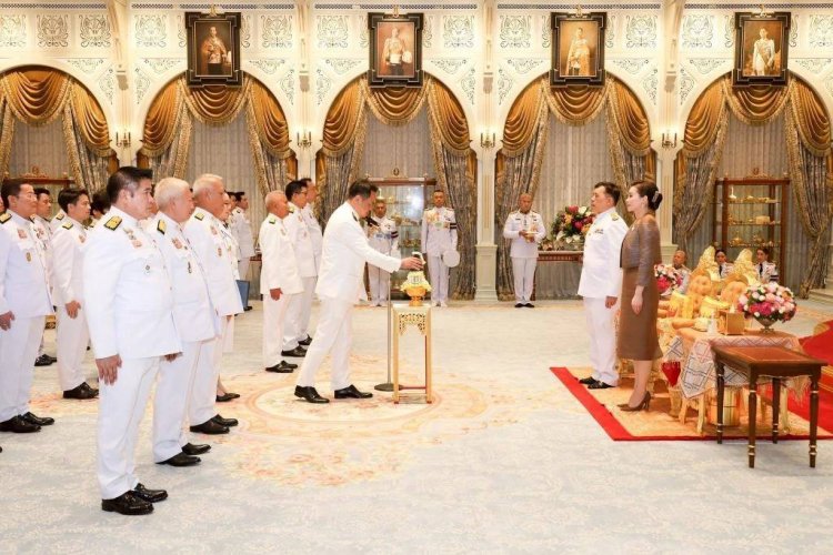 ในหลวง มีพระราชดำรัส ครม.อนุทิน ปฏิบัติหน้าที่เพื่อประเทศชาติ มีสติปัญญาเอาชนะอุปสรรค