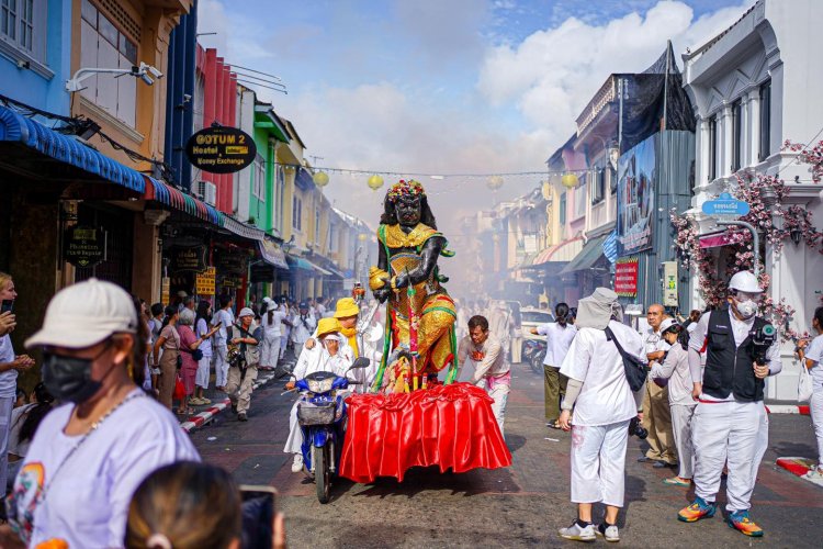 สืบสานตำนานศักดิ์สิทธิ์โบราณ “เจี๊ยะฉ่ายภูเก็ต”200 ปี แห่งแรงศรัทธา