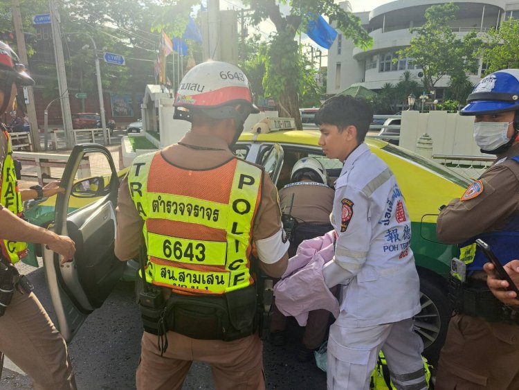 ชื่นชม!ตำรวจช่วยทำคลอดฉุกเฉินใกล้ถนนทรุดรพ.วชิรพยาบาล