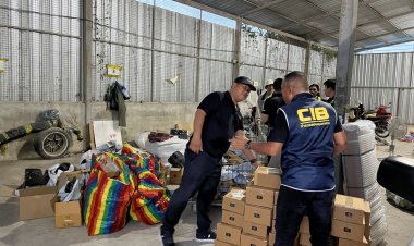 บก.ปคบ.บุกทลายแก๊งค้าบุหรี่-บุหรี่ไฟฟ้าเถื่อน ยึดของกลางเพียบ มูลค่ากว่า 5 ล้าน