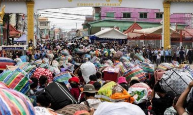 สื่อนอกเผยหายนะกำลังมาเยือนกัมพูชาเศรษฐกิจพัง-สังคมสั่นคลอน ปมพิพาทชายแดนไทย
