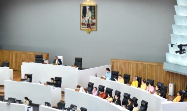 ผศ.วราวุธ ตีระนันทน์ แถลงผลการดำเนินงาน กมธ.ศาสนา คุณธรรม จริยธรรม ศิลปะ และวัฒนธรรมต่อวุฒิสภา