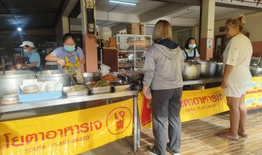 กินเจปราจีนบุรีคึกคักสวนทางร้านขายผักเงียบเหงาผู้คนใช้จ่ายประหยัดรัดเข็มขัดยุคศก.ตกต่ำ