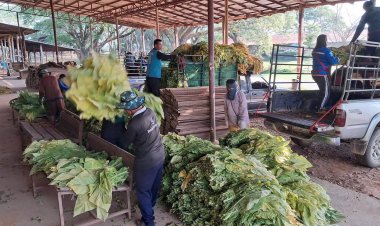 เศรษฐกิจติดหล่ม: เร่งเครื่องกระตุ้นแค่ระยะสั้น แต่ลืมเติมน้ำมันระยะยาว