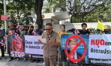 กลุ่มคนไทย บุกสถานทูตอเมริกา เรียกร้อง 'ทรัมป์' อย่าแทรกแซง ความขัดแย้งไทย-กัมพูชา