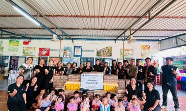 โครงการชลประทานศรีสะเกษ มอบนม 100 ลัง รวม 3,600 กล่องห้ศูนย์พัฒนาเด็กเล็กบ้านทุ่งยาว