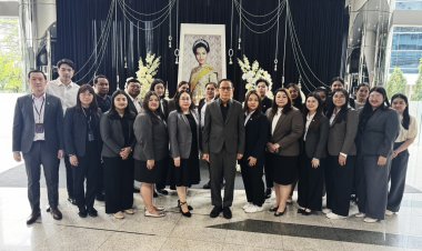 บุคลากรกองทุนประกันชีวิตร่วมถวายความอาลัยสมเด็จพระพันปีหลวง