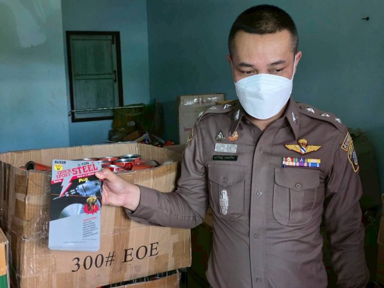 ทลายแหล่งปลอม "กาวตราช้าง" ยกเครือข่าย ยึดของกลางกว่า 2.1 หมื่นชิ้น