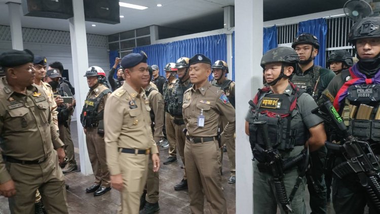เบตงปล่อยแถวกองกำลังพิทักษ์เมืองเบตง ป้องกันผู้ก่อเหตุความไม่สงบสร้างความปั่นป่วน